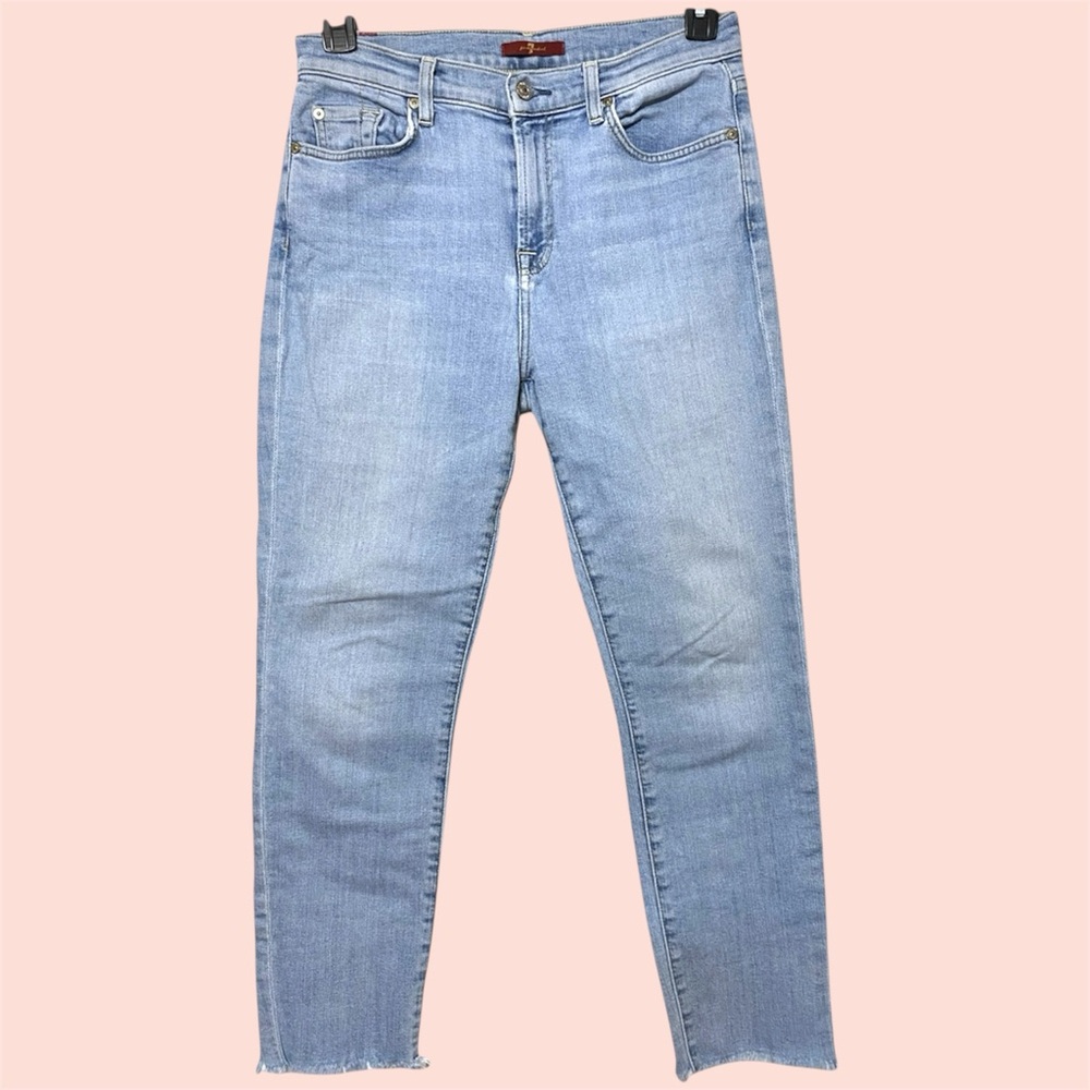 7 For All Mankind Light Wash Straight Leg Ankle Jeans w Raw Hem - Picture 2 of 7